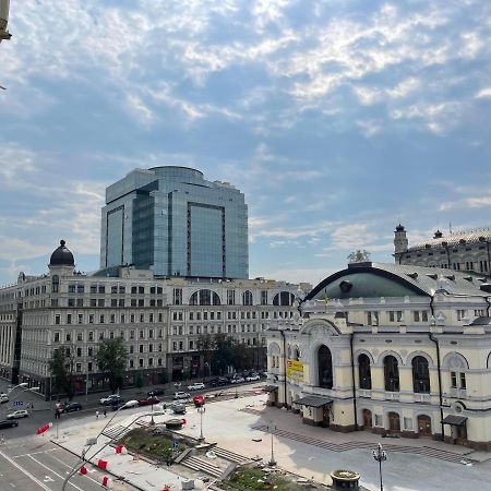 Amazing Opera View Apartment Kyiv Exterior photo